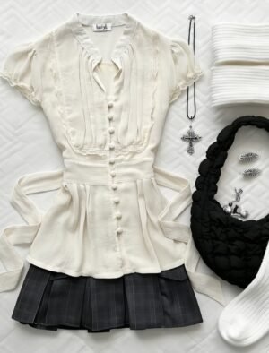 Lucy May fitted tie up top