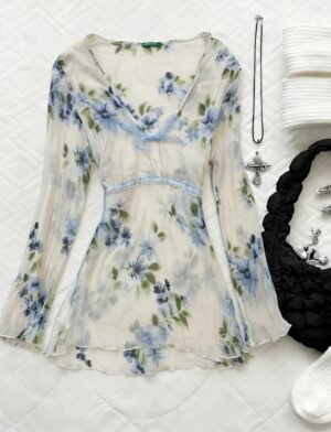 Eva Bloom top