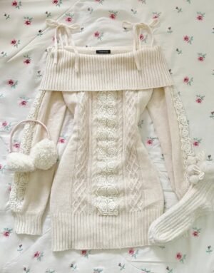 Clara Yume lace mini dress
